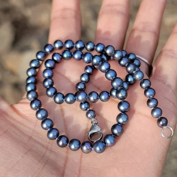 Amazing high-grade natural genuine black pearl 925 sterling silver necklace